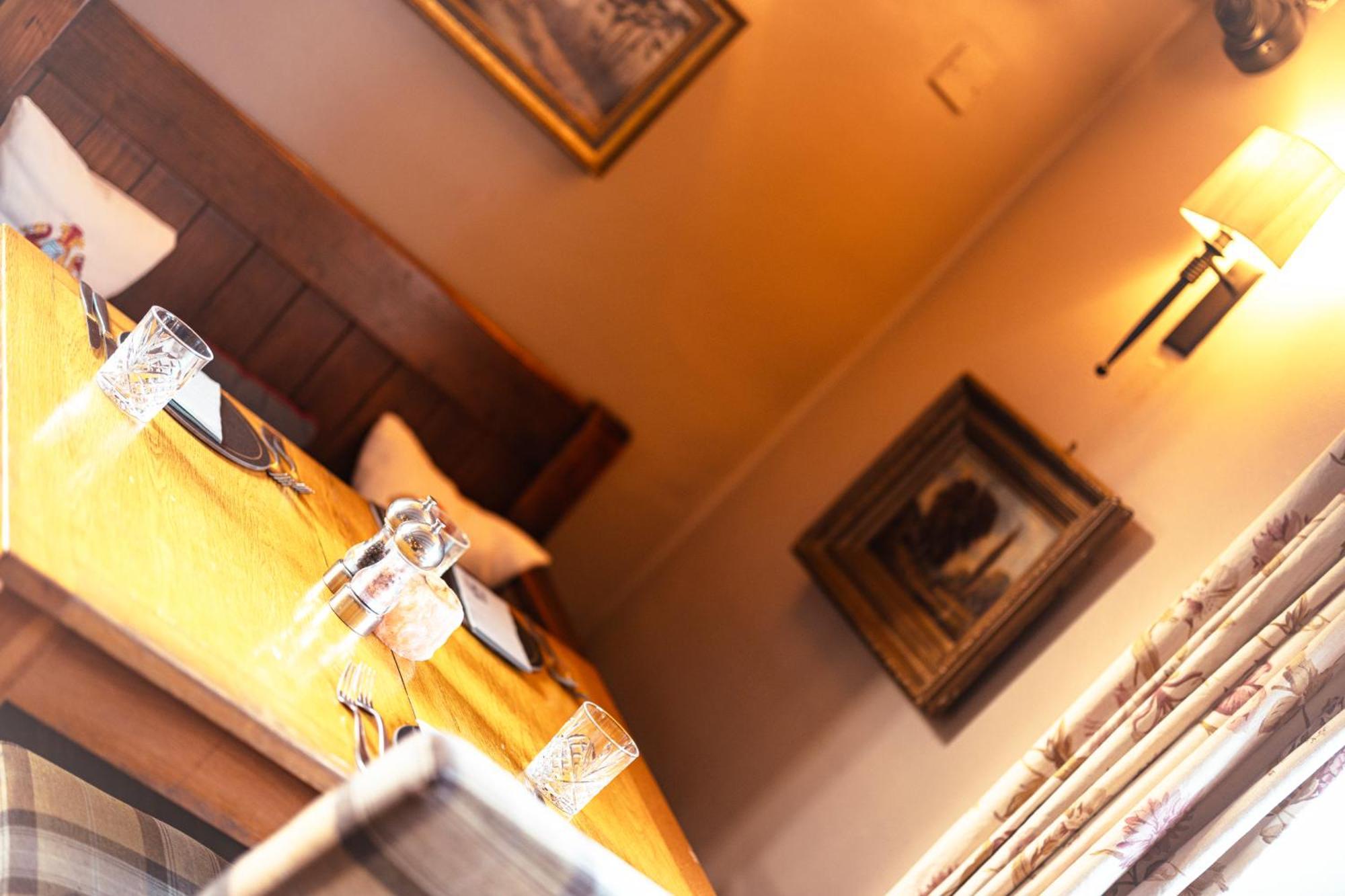 The Fairfax Arms Hotel Gilling East ภายนอก รูปภาพ