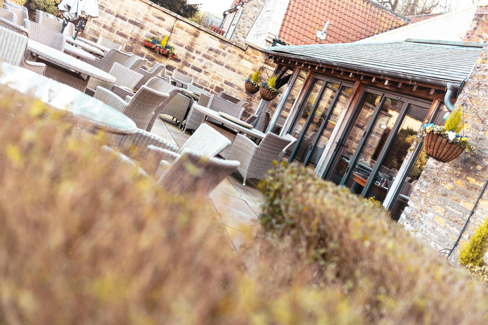 The Fairfax Arms Hotel Gilling East ภายนอก รูปภาพ